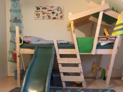 Customer review Wickey CrAzY Hutty with slide